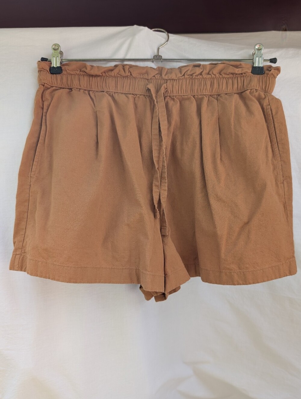 Uniqlo Cotton Linen Paperbag Shorts Caramel Sz m